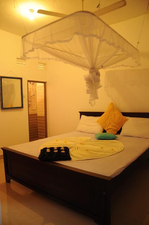 Thenu Rest Guest House Galle Rom bilde