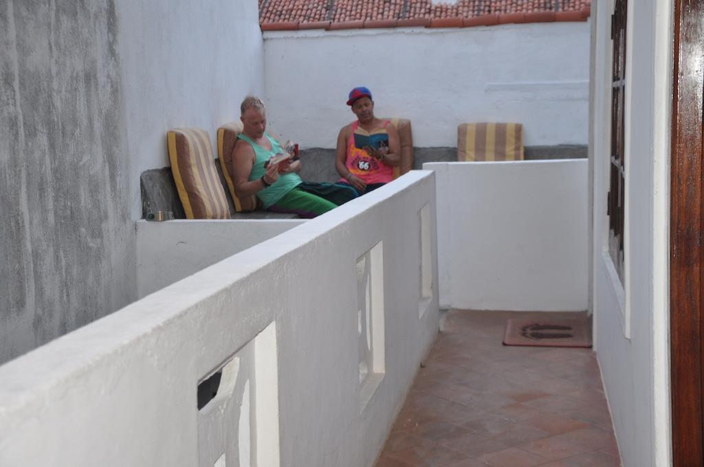 Thenu Rest Guest House Galle Eksteriør bilde